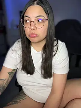 drizzypeach602 online show from March 2025 06:46:02 AM