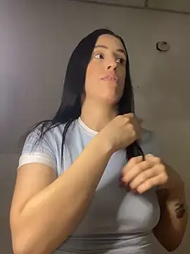 Amira Milker online show from January 2025 03:42:01 AM