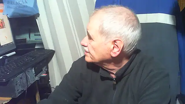 Snapshot of nonnomaturobisex chatting on April 2026 09:12:01 AM nonnomaturobisex online show from April 2026 09:12:01 AM