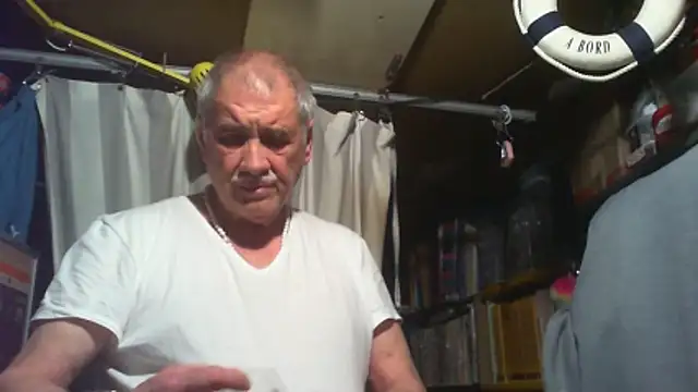 Snapshot of nonnomaturobisex chatting on April 2026 05:30:01 PM nonnomaturobisex online show from April 2026 05:30:01 PM