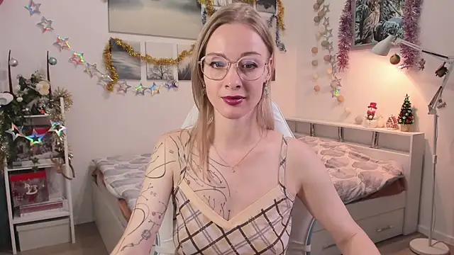 MissRightX online show from December 2025 10:02:01 AM