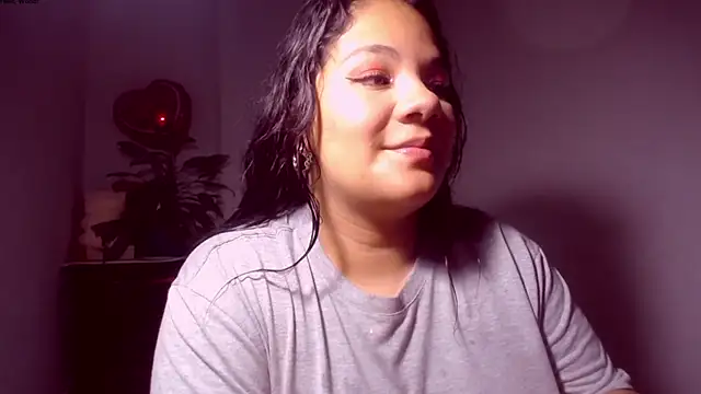 Snapshot of Van3orgasm4me chatting on December 2024 09:24:01 AM Van3orgasm4me online show from December 2024 09:24:01 AM