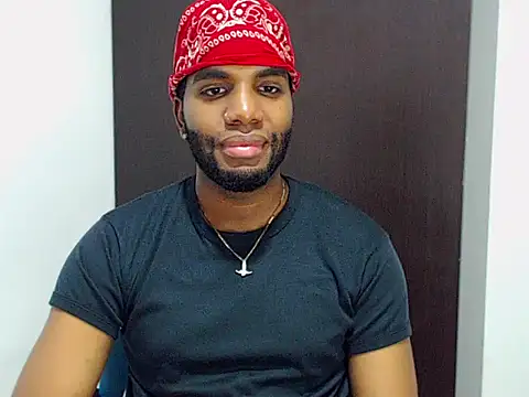 Rene hotman online show from November 2025 07:57:01 PM