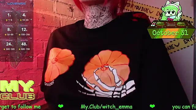 Witch Emma online show from October 2025 10:27:01 AM