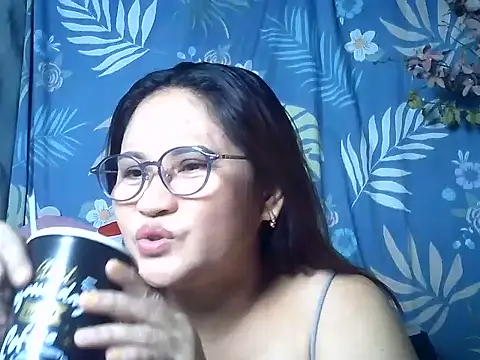 Snapshot of Amazing_Angel22 chatting on June 2026 03:25:01 PM Amazing Angel22 online show from June 2026 03:25:01 PM