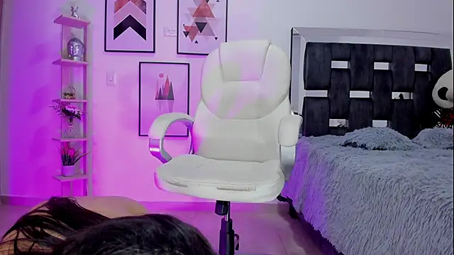 victoria castillo1 online show from March 2025 01:32:02 AM