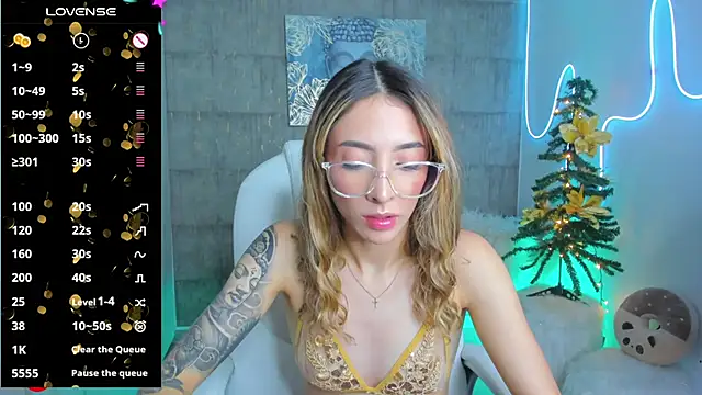 Snapshot of barbie_scoth_ chatting on December 2024 11:23:02 PM barbie scoth online show from December 2024 11:23:02 PM