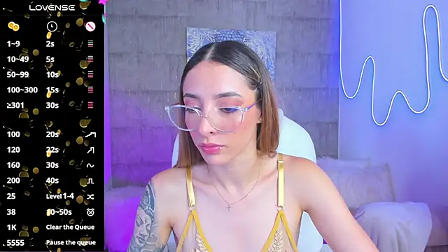 Snapshot of barbie_scoth_ chatting on March 2025 08:32:02 PM barbie scoth online show from March 2025 08:32:02 PM