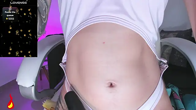 Snapshot of barbie_scoth_ chatting on November 2025 08:33:02 PM barbie scoth online show from November 2025 08:33:02 PM