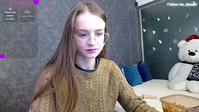 KateJonson online show from January 2026 07:32:02 AM