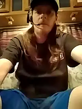 Snapshot of truckerlove69 chatting on February 2025 03:42:01 AM truckerlove69 online show from February 2025 03:42:01 AM