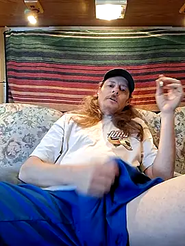 Snapshot of truckerlove69 chatting on January 2026 04:33:02 PM truckerlove69 online show from January 2026 04:33:02 PM