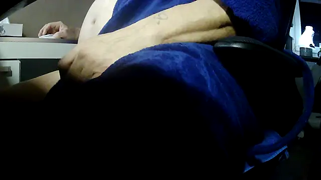 suedel65 online show from December 2025 04:19:01 AM