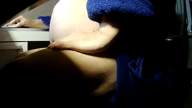 suedel65 online show from January 2026 02:48:01 AM