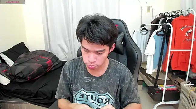 Snapshot of Lightjt04 chatting on February 2025 10:20:02 PM Lightjt04 online show from February 2025 10:20:02 PM