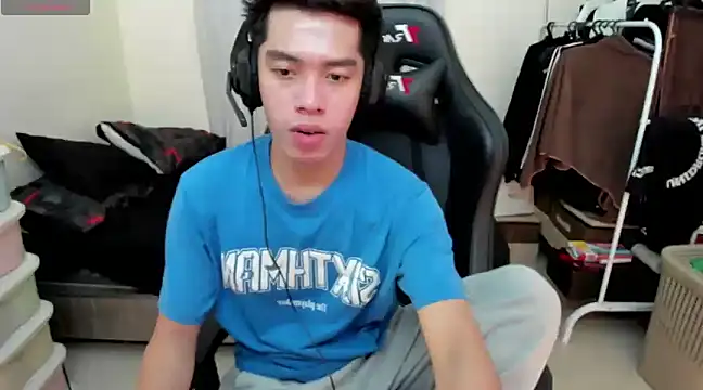 Snapshot of Lightjt04 chatting on March 2025 11:31:01 PM Lightjt04 online show from March 2025 11:31:01 PM