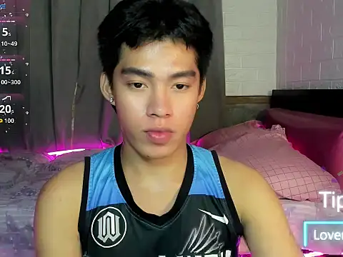 Snapshot of Lightjt04 chatting on September 2025 03:11:01 PM Lightjt04 online show from September 2025 03:11:01 PM