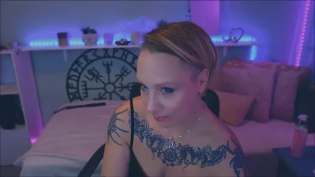 Jan ina online show from December 2024 05:00:01 PM