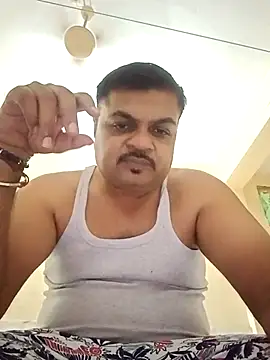 Snapshot of Desi_Londa_143 chatting on March 2025 03:29:02 PM Desi Londa 143 online show from March 2025 03:29:02 PM