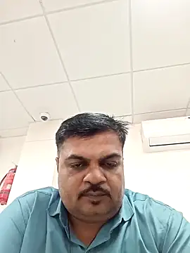 Snapshot of Desi_Londa_143 chatting on March 2025 07:52:02 AM Desi Londa 143 online show from March 2025 07:52:02 AM