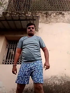 Snapshot of Desi_Londa_143 chatting on March 2025 01:10:01 AM Desi Londa 143 online show from March 2025 01:10:01 AM
