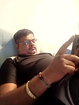 Desi Londa 143 online show from October 2025 01:48:02 PM