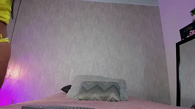 Eva Zc online show from December 2025 04:13:01 PM