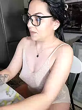 hot-babygirl online show from March 2025 09:54:02 PM