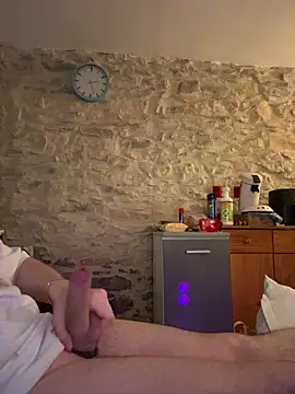 yann2392 online show from May 2026 05:06:01 PM