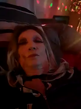 Vonniecd online show from February 2025 06:45:01 AM