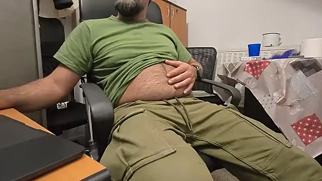 TigerOne19 online show from November 2025 08:03:01 PM