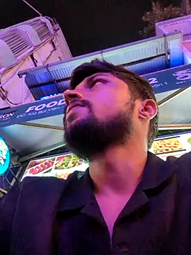  IRRESISTIBLE  online show from September 2025 02:00:02 PM