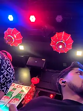  IRRESISTIBLE  online show from October 2025 05:22:02 PM