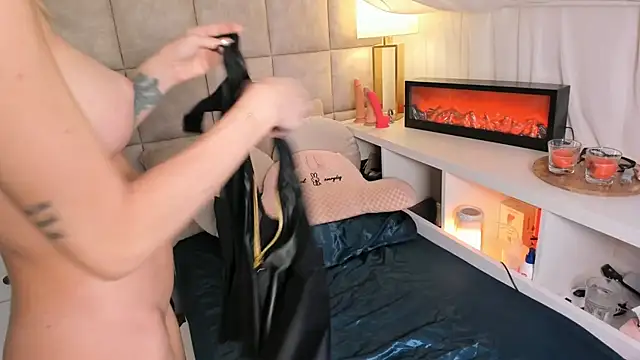 TatjanaTillers online show from February 2026 09:06:01 AM