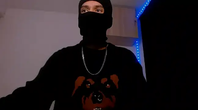 Samuel Suarez online show from December 2024 12:00:02 AM