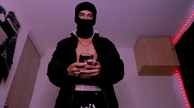 Samuel Suarez online show from February 2025 12:33:01 PM