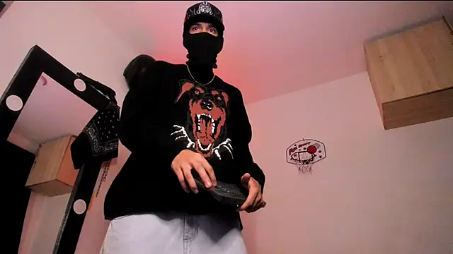 Samuel Suarez online show from February 2026 04:51:02 AM