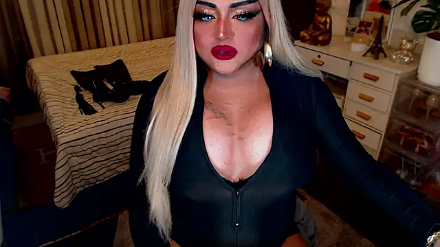 TiffanyWolf online show from September 2025 12:07:02 PM