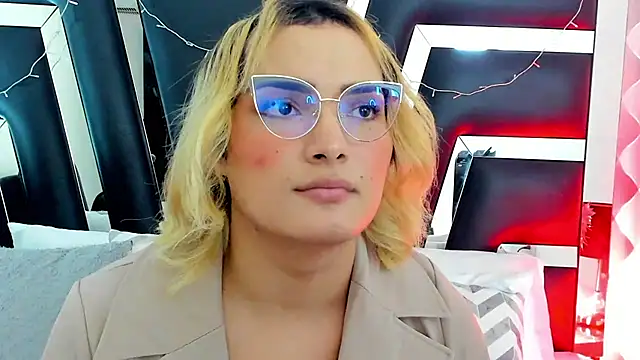 Snapshot of katya_kozlov chatting on February 2025 03:50:01 AM katya kozlov online show from February 2025 03:50:01 AM