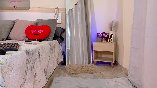 MauraGray online show from February 2026 09:15:02 PM