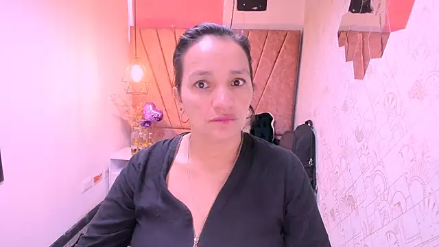Snapshot of MarilynMiilf_ chatting on September 2025 07:38:01 PM MarilynMiilf online show from September 2025 07:38:01 PM