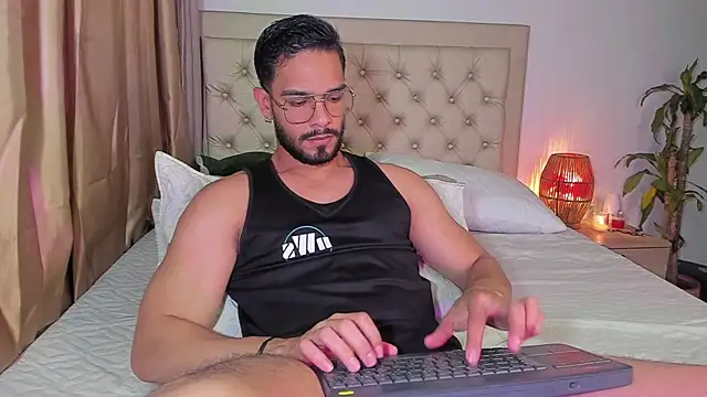 Josseph1  online show from February 2025 12:37:02 AM