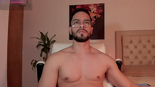 Josseph1  online show from September 2025 11:10:02 PM