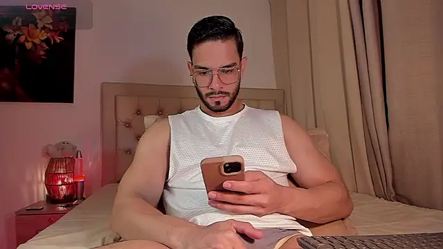 Josseph1  online show from October 2025 12:21:02 AM