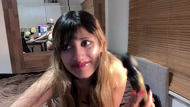 Snapshot of Focal_Humorist99 chatting on December 2024 12:23:01 AM Focal Humorist99 online show from December 2024 12:23:01 AM