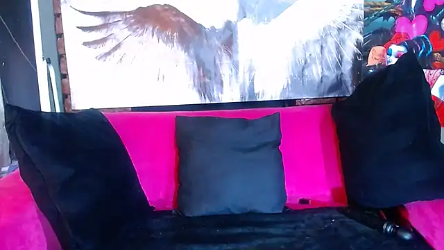 Snapshot of Ducheess chatting on October 2025 03:49:01 AM Ducheess online show from October 2025 03:49:01 AM