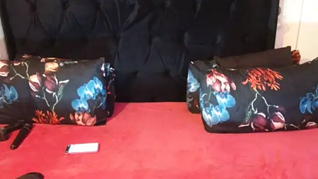 Snapshot of Ducheess chatting on October 2025 01:53:02 AM Ducheess online show from October 2025 01:53:02 AM