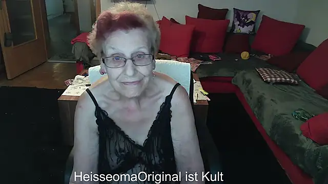 HeisseomaOriginal online show from September 2025 07:12:02 AM