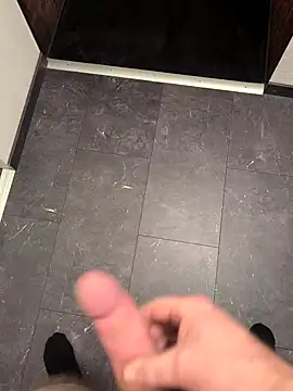 Snapshot of Andy7430 chatting on January 2025 04:18:02 PM Andy7430 online show from January 2025 04:18:02 PM