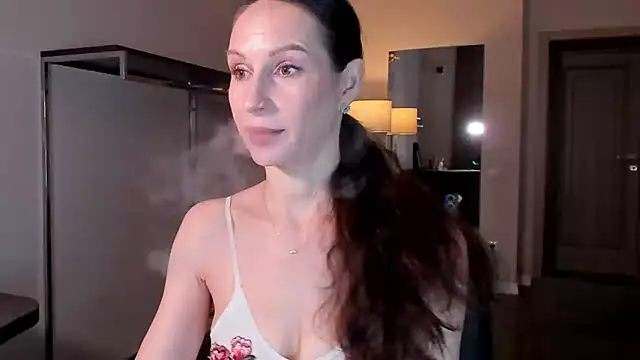 Mila Anders online show from January 2026 05:44:01 AM